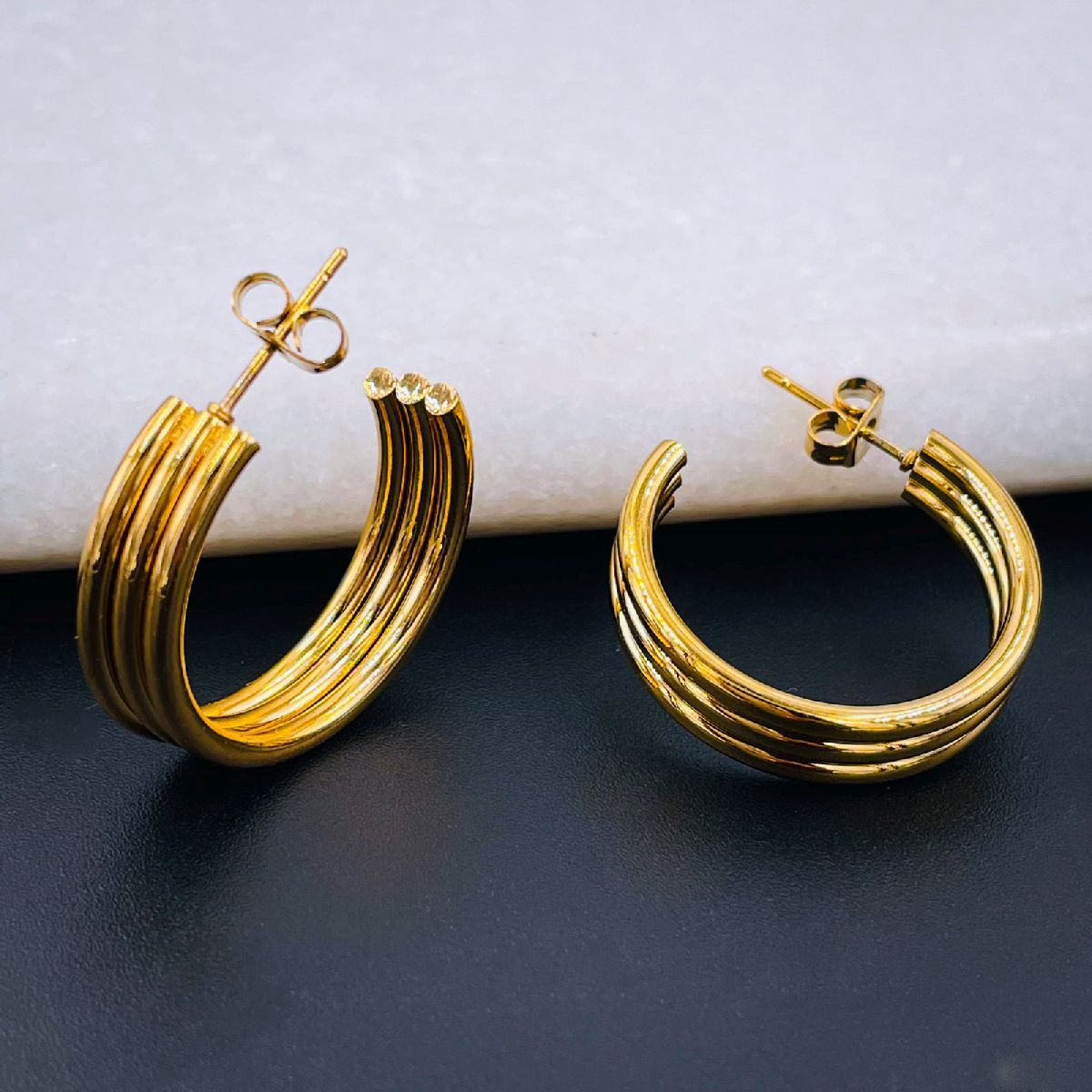 Stainless Steel Link Gold Multi layer Hoop Earring Pair for Women Main image