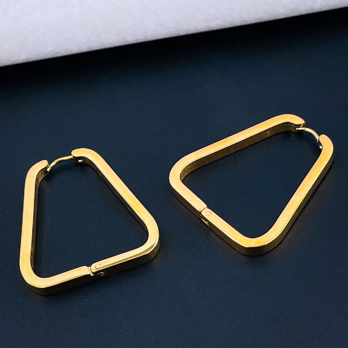 Triangle Stainless Steel Anti Tarnish 18K Gold Hoop Earring Pair Bulk
