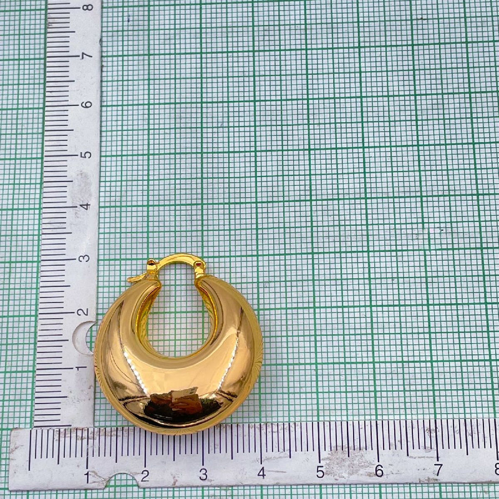 Large Chunky Crescent Stainless Steel Anti Tarnish 18K Gold Hoop Earring