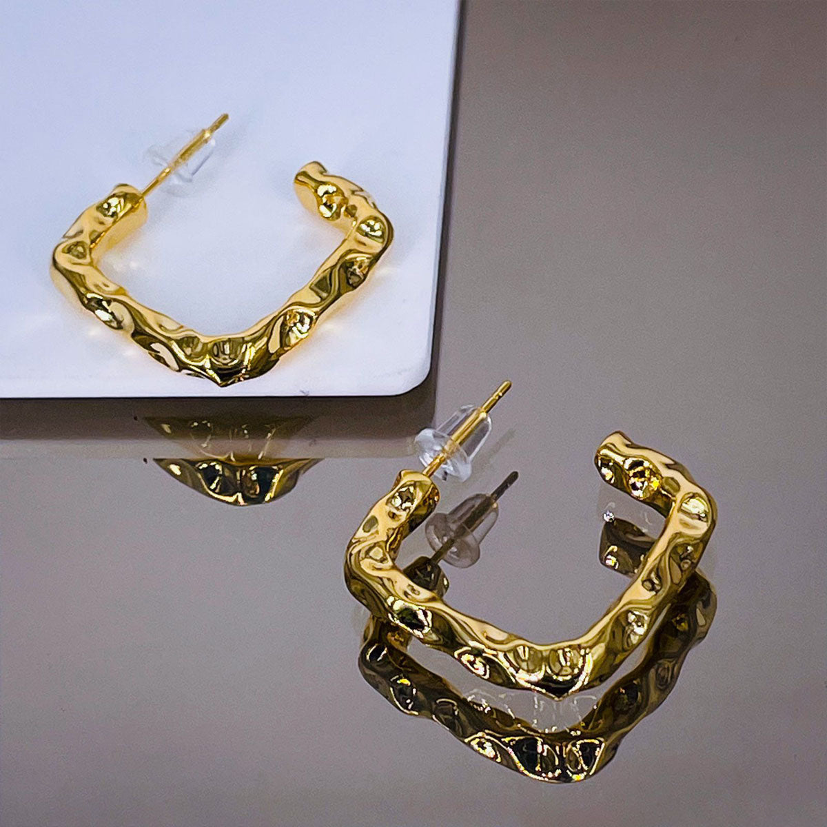 Beaten Twisted Wire Square Gold Anti Tarnish Copper Hoop Earring Bulk Main image