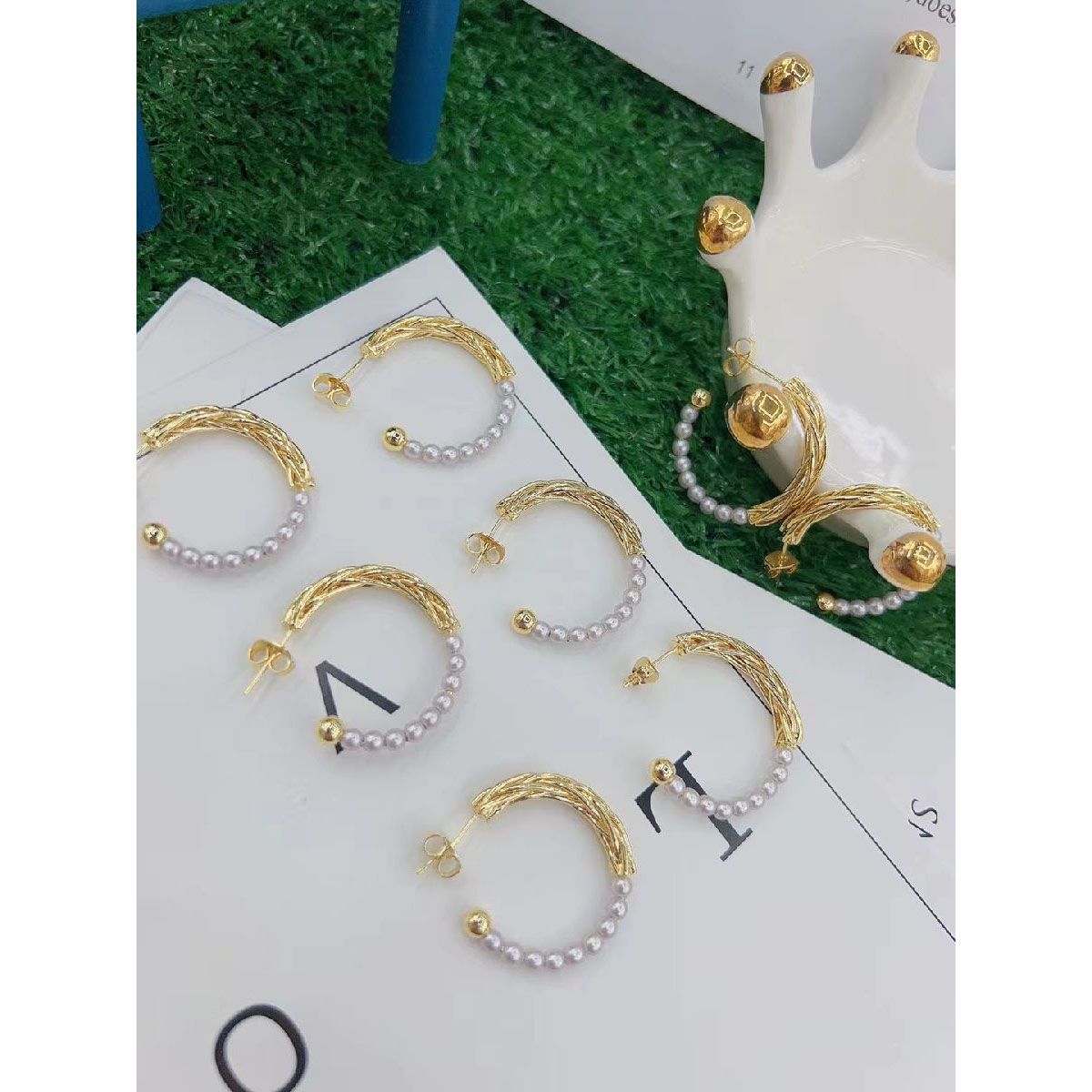 Pearl Wire 18K Gold Hoop Earring Pair For Women Bulk