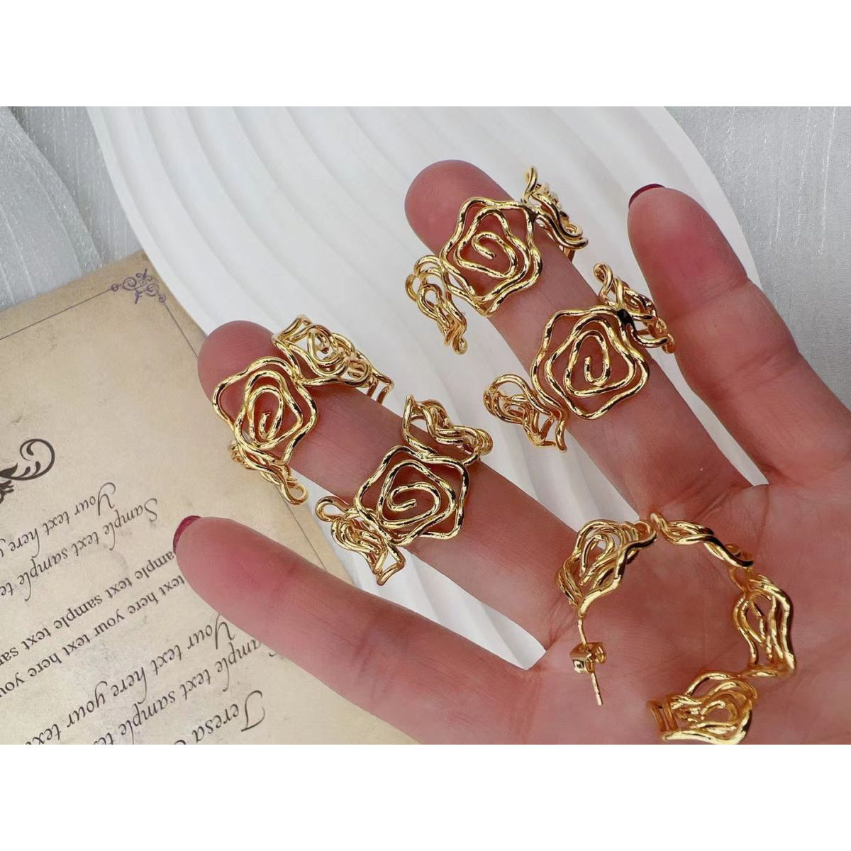 Curly Rose Twisted Copper 18K Gold Hoop Earring For Women Bulk