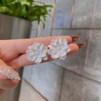 White 3D Flower Acrylic Gold Stud Earring For Women Bulk
