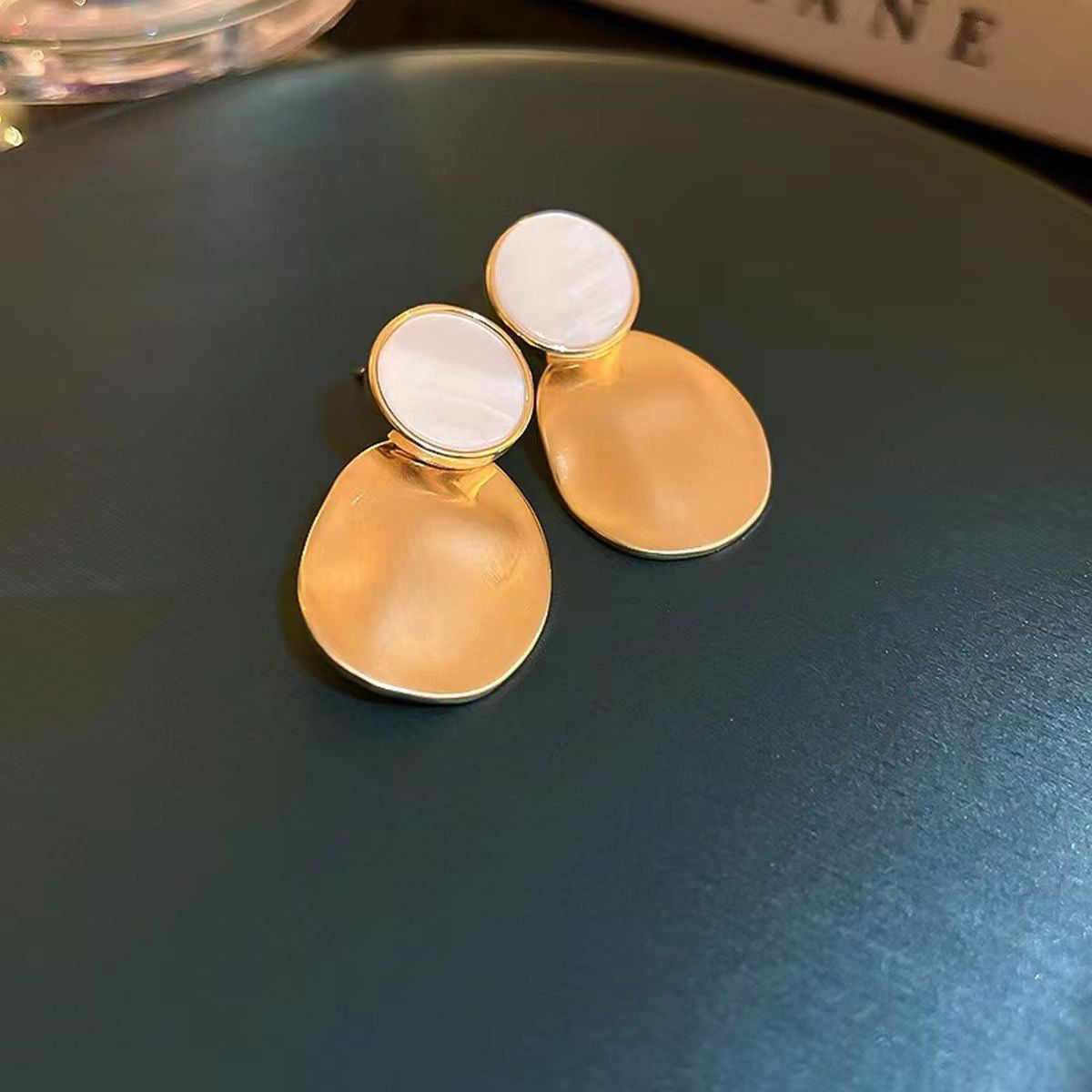 Beaten Matte Finish White 18K Gold Copper Dangling Drop Earring Bulk Main image
