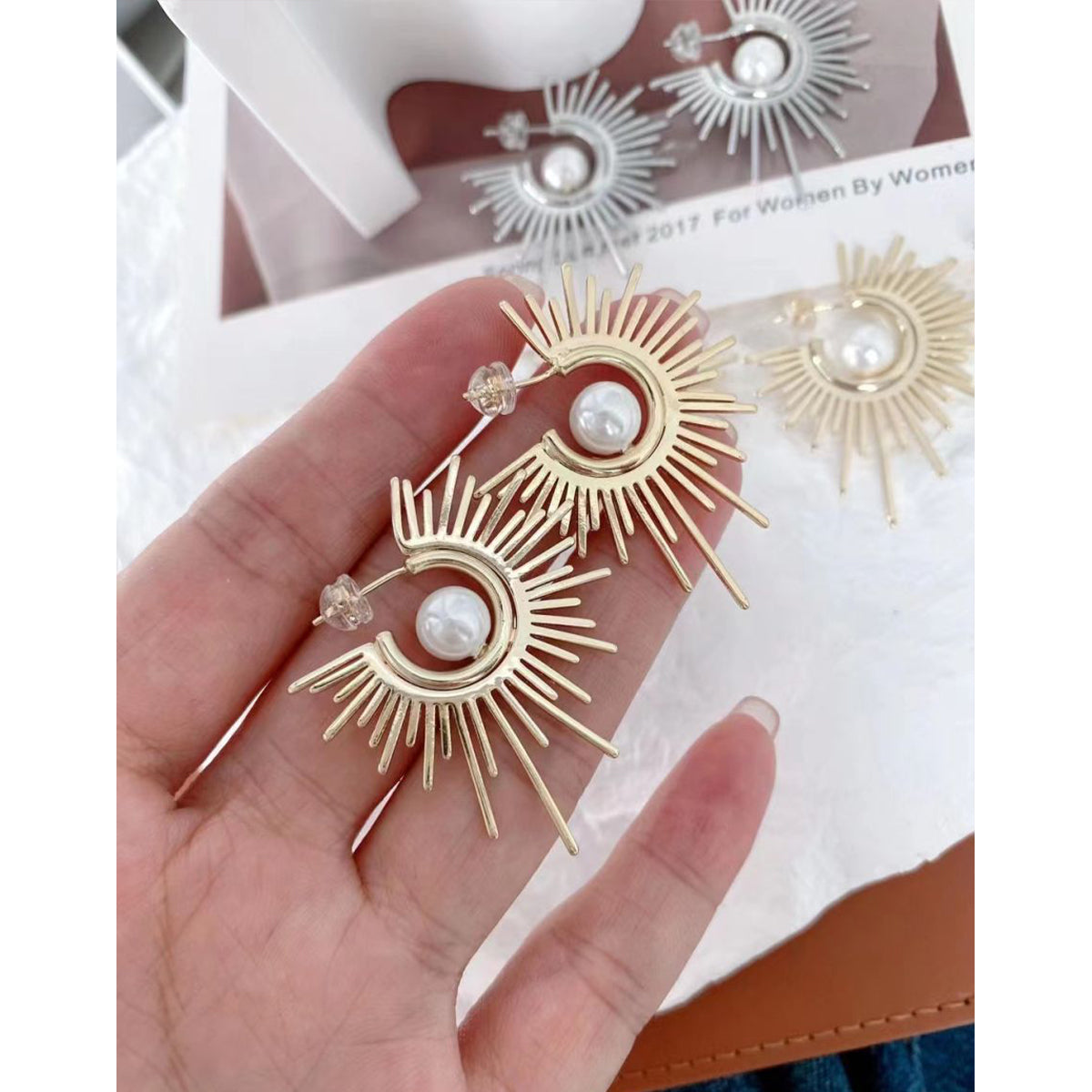 Sun Moon Pearl 18K Gold Anti Tarnish Copper Hoop Earring Women Bulk