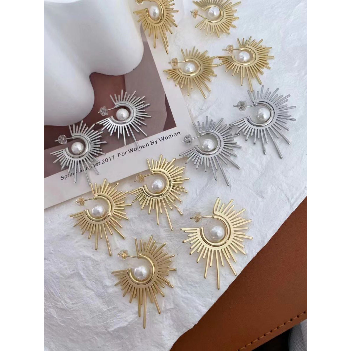 Sun Moon Pearl 18K Gold Anti Tarnish Copper Hoop Earring Women Bulk Secondary image