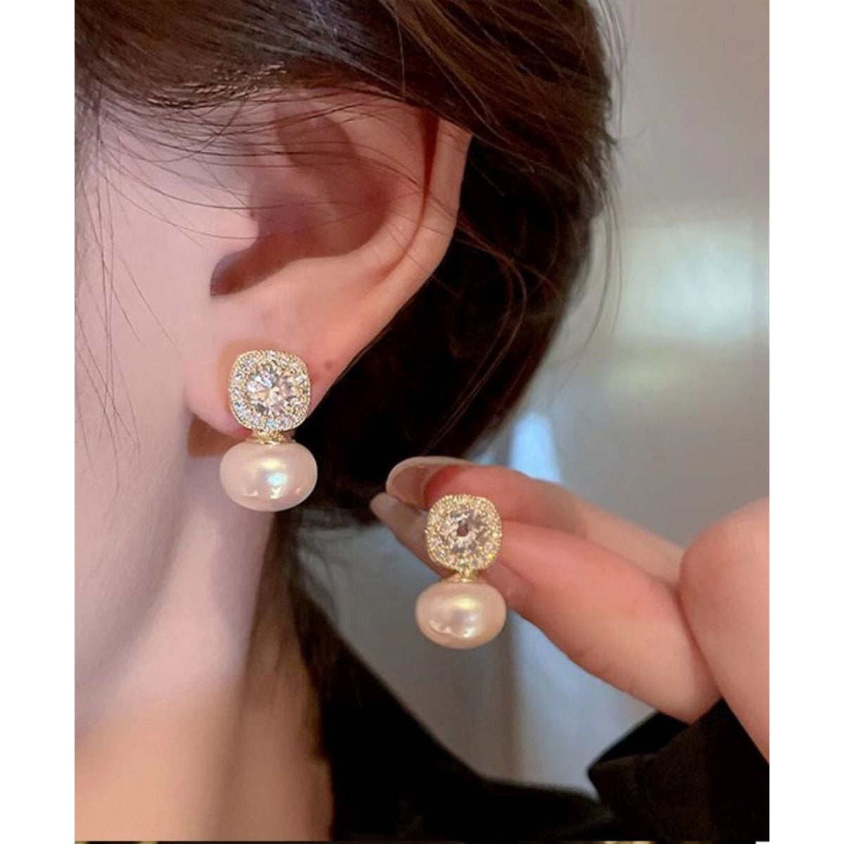 Cubic Zirconia Pearl 18K Gold Stud Earring For Women Bulk Secondary image
