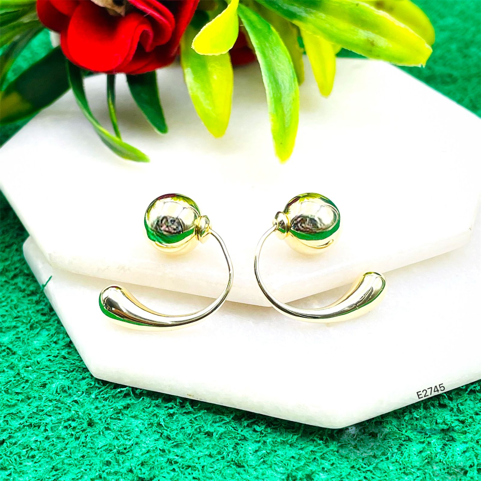 Post Dual Side Dainty 18K Gold Copper Anti Tarnish Stud Earring Bulk Main image