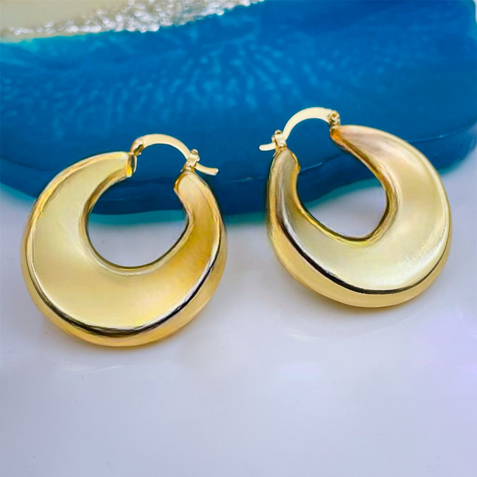 Glossy 18K Gold Plated Hoop Earring For Women Bulk Main image