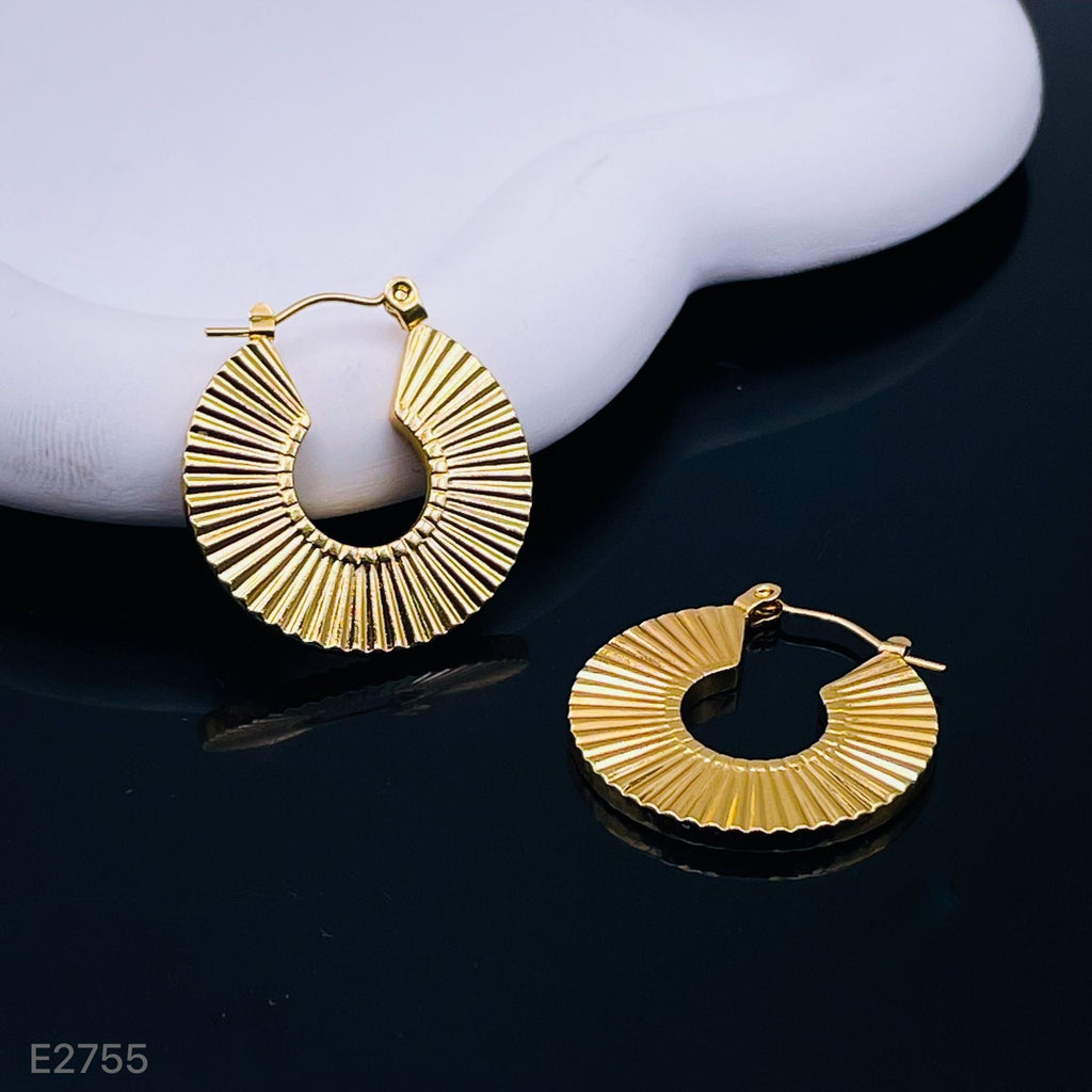 Sun Rays 18K Glossy Gold Stainless Steel Hoop Earrings For Women Bulk