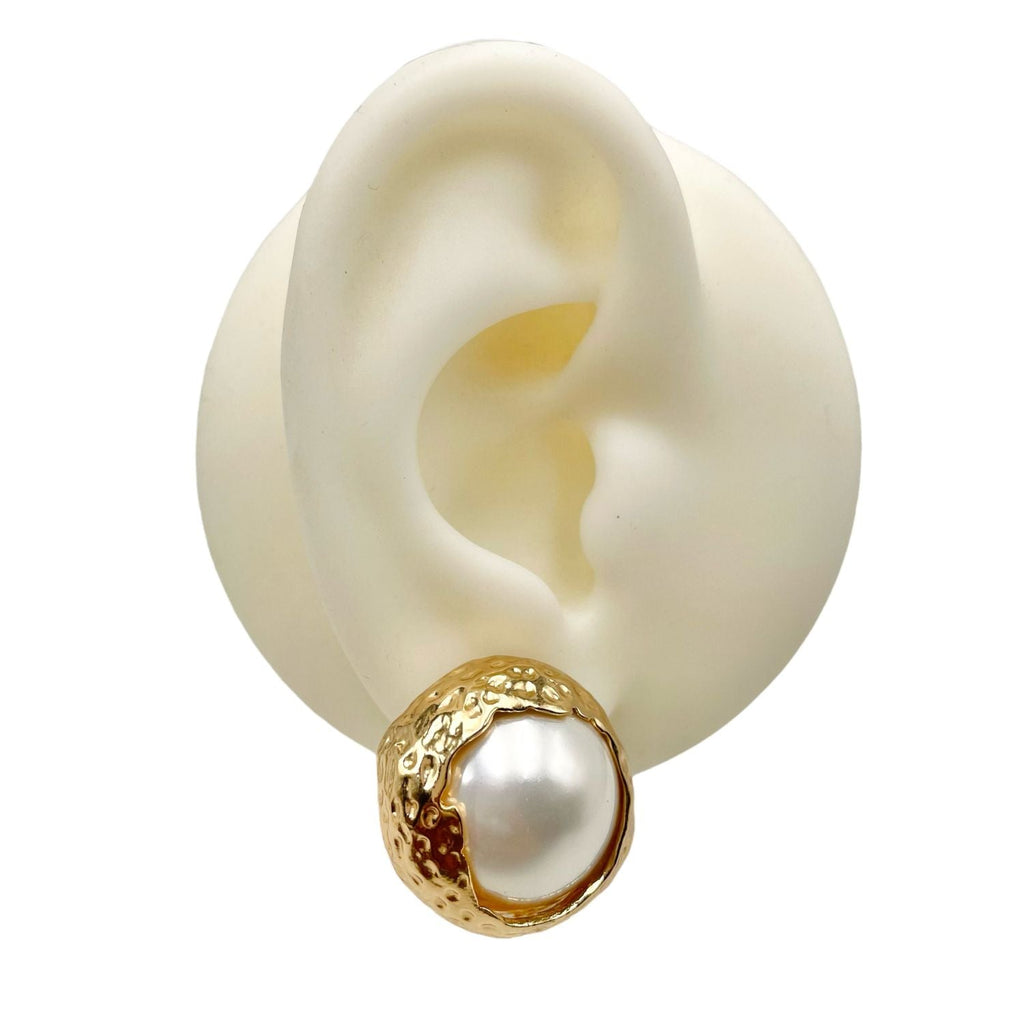 12 Mm Pearl Beaten 18K Gold White Anti Tarnish Stud Earring Women Bulk