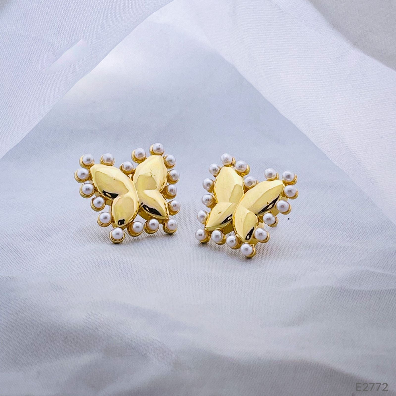 Butterfly Pearl 18K Gold Copper Stud Earring For Women Bulk
