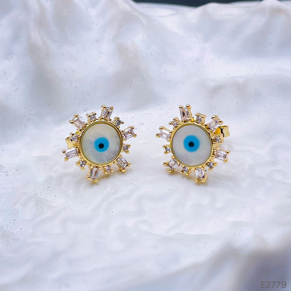 Sun Rays Mother of Pearl Evil Eye 18K Gold Stud Earring for Women Main image