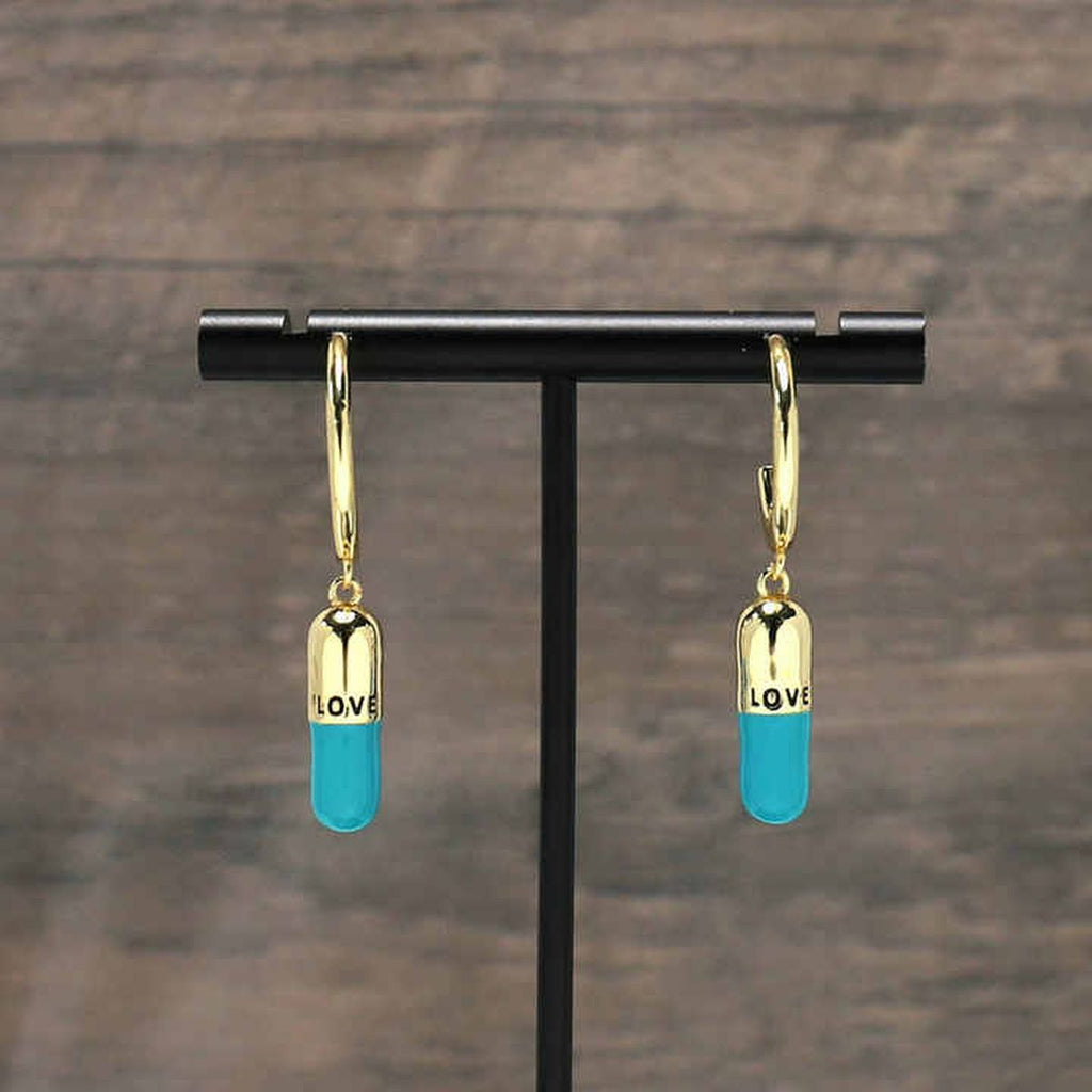 White Capsule Tablet 18K Gold Dangling Earring For Women Bulk