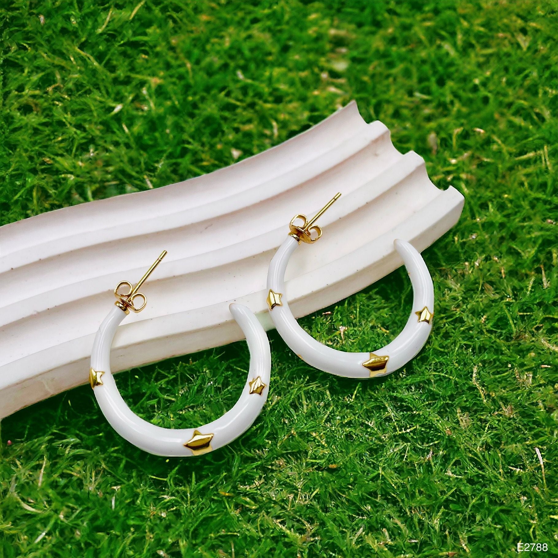 Pink Enamel 18K Gold Anti Tarnish Hoop Earring For Women Bulk