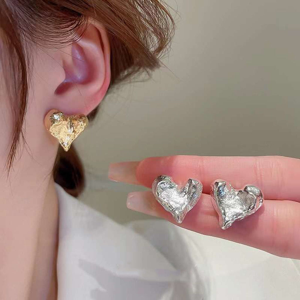 Heart Love Frosted Beaten 18K Gold Anti Tarnish Stud Earring Bulk