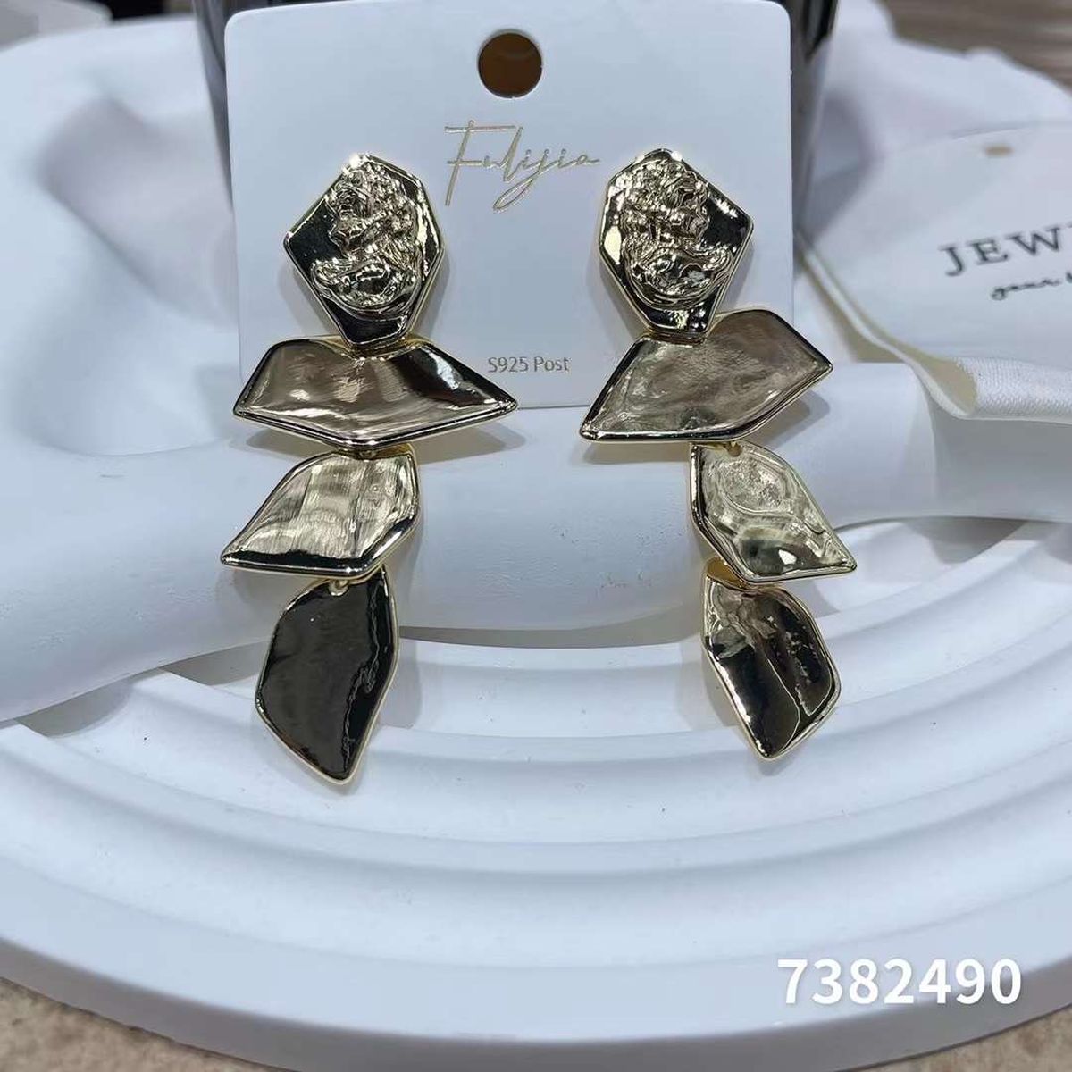 4 Layer Glossy 18K Gold Anti Tarnish Long Dangling Earring Women Bulk