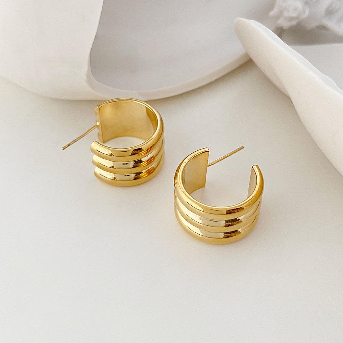 Triple Cylinder 18K Gold Anti Tarnish Hoop Earring For Women Bulk