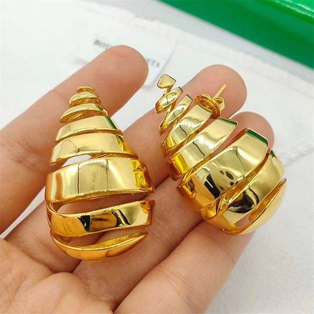 Bottega Paisley Snail Layered 18K Gold Anti Tarnish Stud Earrings Bulk