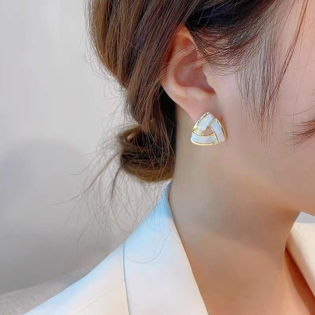 Triangle Overlap White Enamel 18K Gold Anti Tarnish Stud Earring Bulk