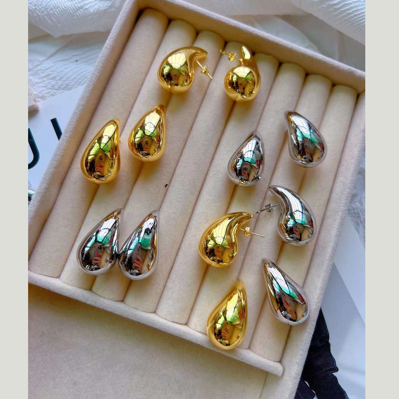 Paisley Mango 18K Gold Anti Tarnish Stud Earring For Women Bulk