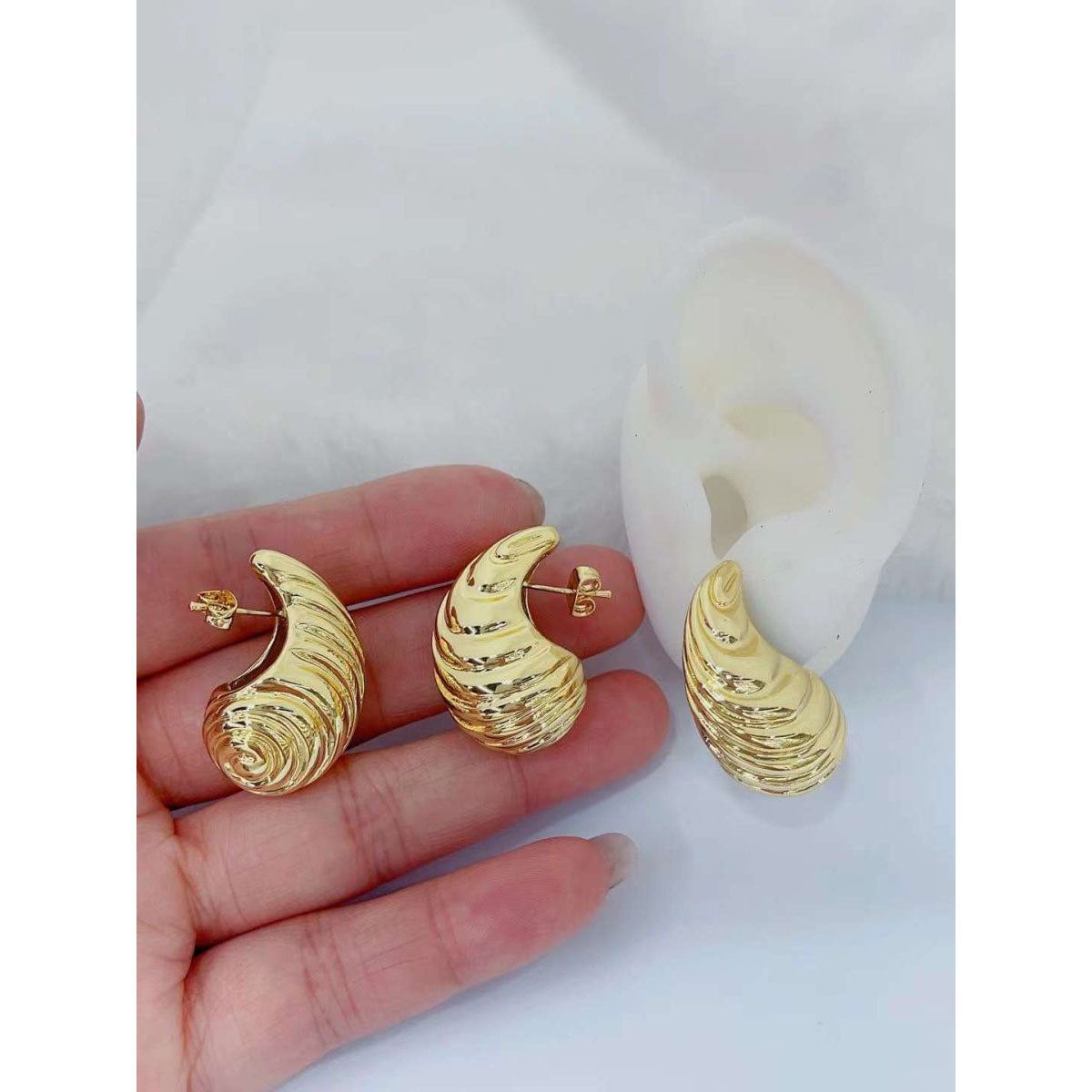 Chunky Swirl Shell Textured Gold Anti Tarnish Copper Stud Earrings Bulk