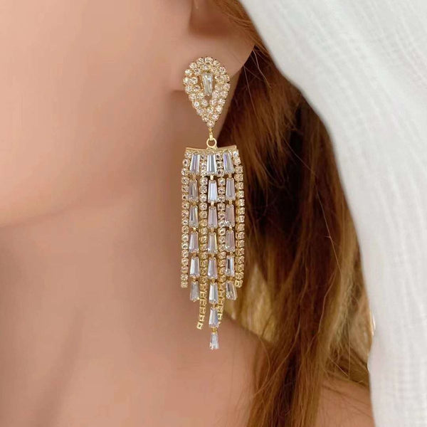 Pearl Drop CZ 18K Gold Anti Tarnish Festive Tassel Long Earring Bulk Secondary image