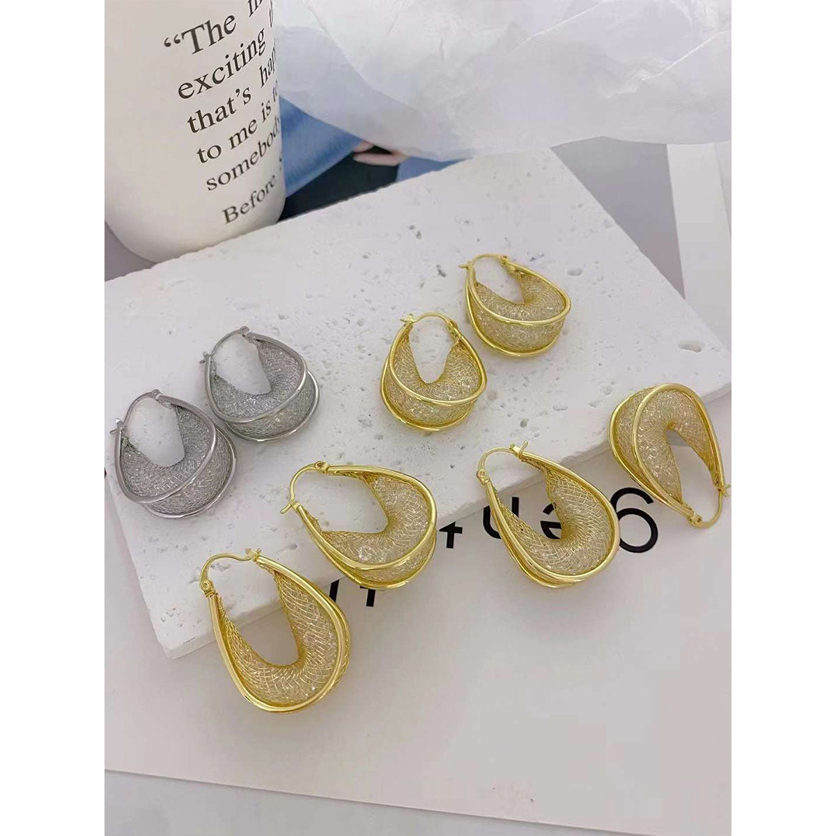 Wire Mesh Cubic Zirconia 18K Gold Anti Tarnish Hoop Earring Women Bulk Secondary image