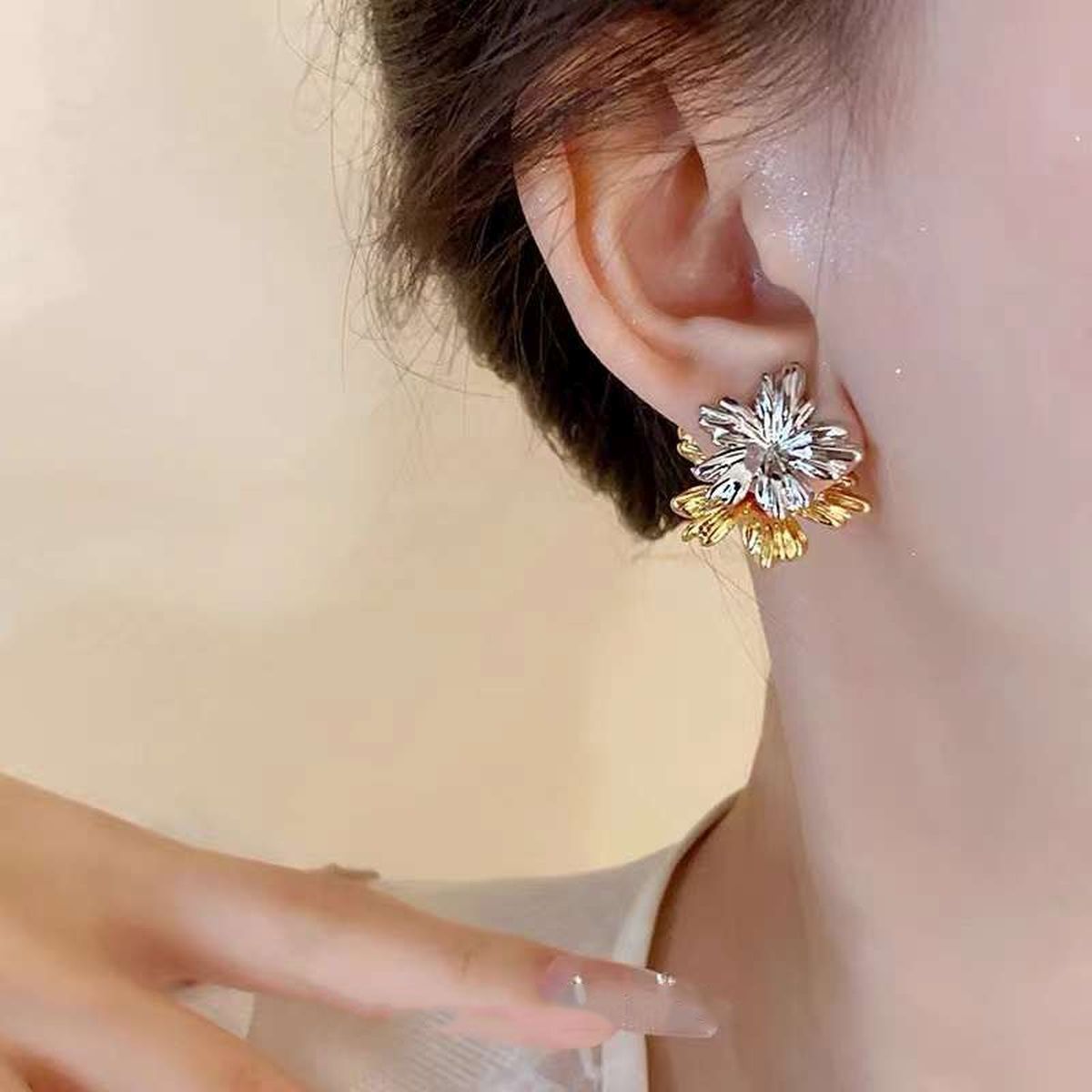 Dual Flower Silver 18K Gold Anti Tarnish Stud Earring For Women Bulk