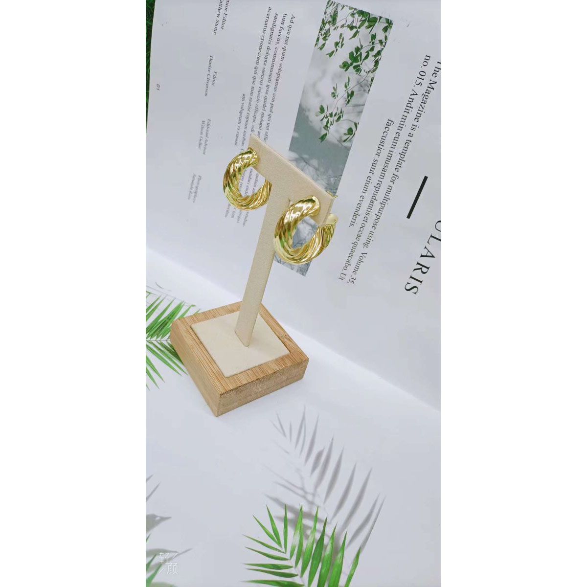 Twisted Braided 18K Glossy Gold Anti Tarnish Hoop Earring Women Bulk Main image