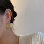 Etched Fan 18K Gold Anti Tarnish Earring For Women Bulk