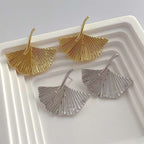 Etched Fan 18K Gold Anti Tarnish Earring For Women Bulk