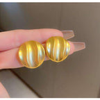 18K Gold Anti Tarnish Stud Earring Pair For Women Bulk