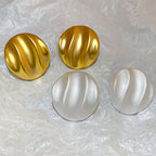 18K Gold Anti Tarnish Stud Earring Pair For Women Bulk