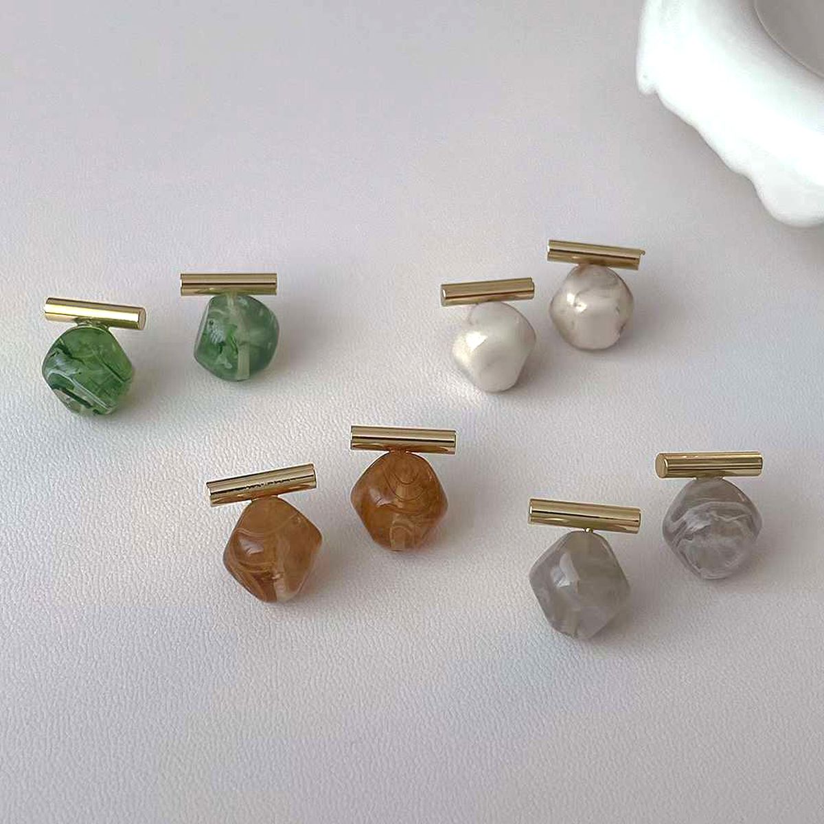 Emerald Green 18K Gold Anti Tarnish Gemstones Stud Earring Pair Bulk