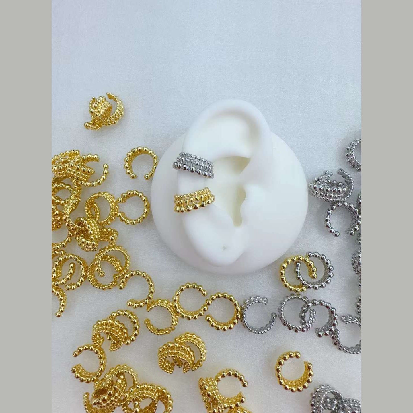 Ball Layer 18K Gold Anti Tarnish Stud Clip-On Ear Cuff Conch Earring Pair For Women Main image
