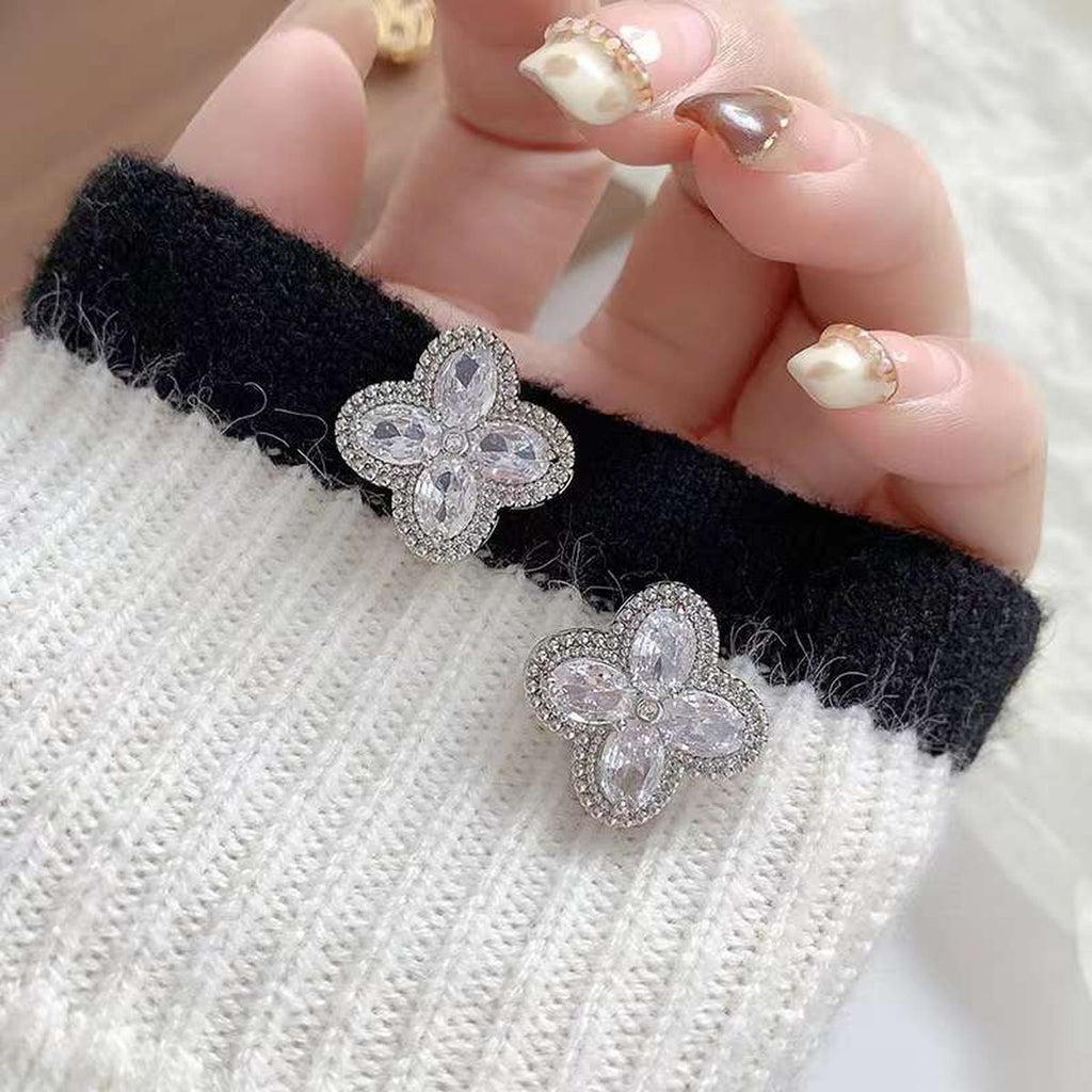Clover CZ 18K Gold Copper Anti Tarnish Stud Earring Pair Bulk