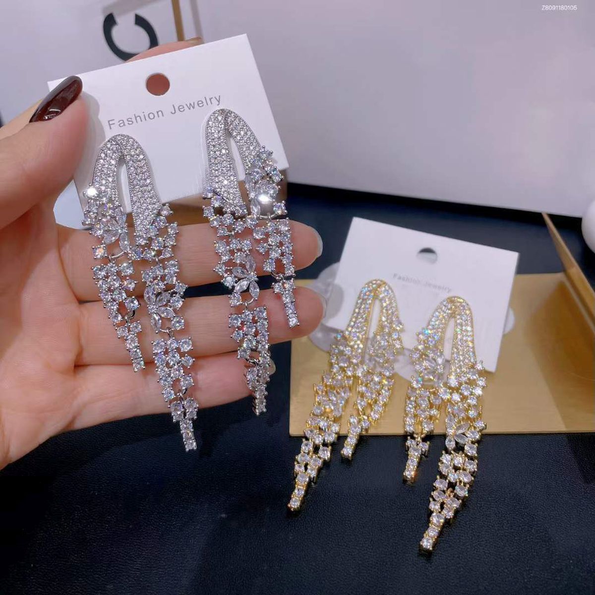 Floral 18K Gold CZ Anti Tarnish Dangler Tassel Earring Bulk Main image