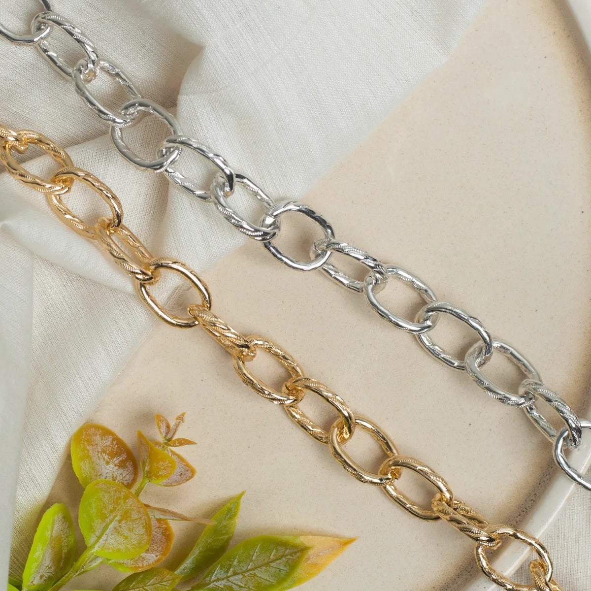 Aluminium Size 16 Mm Width 1 Meter Chain Women Bulk Main image