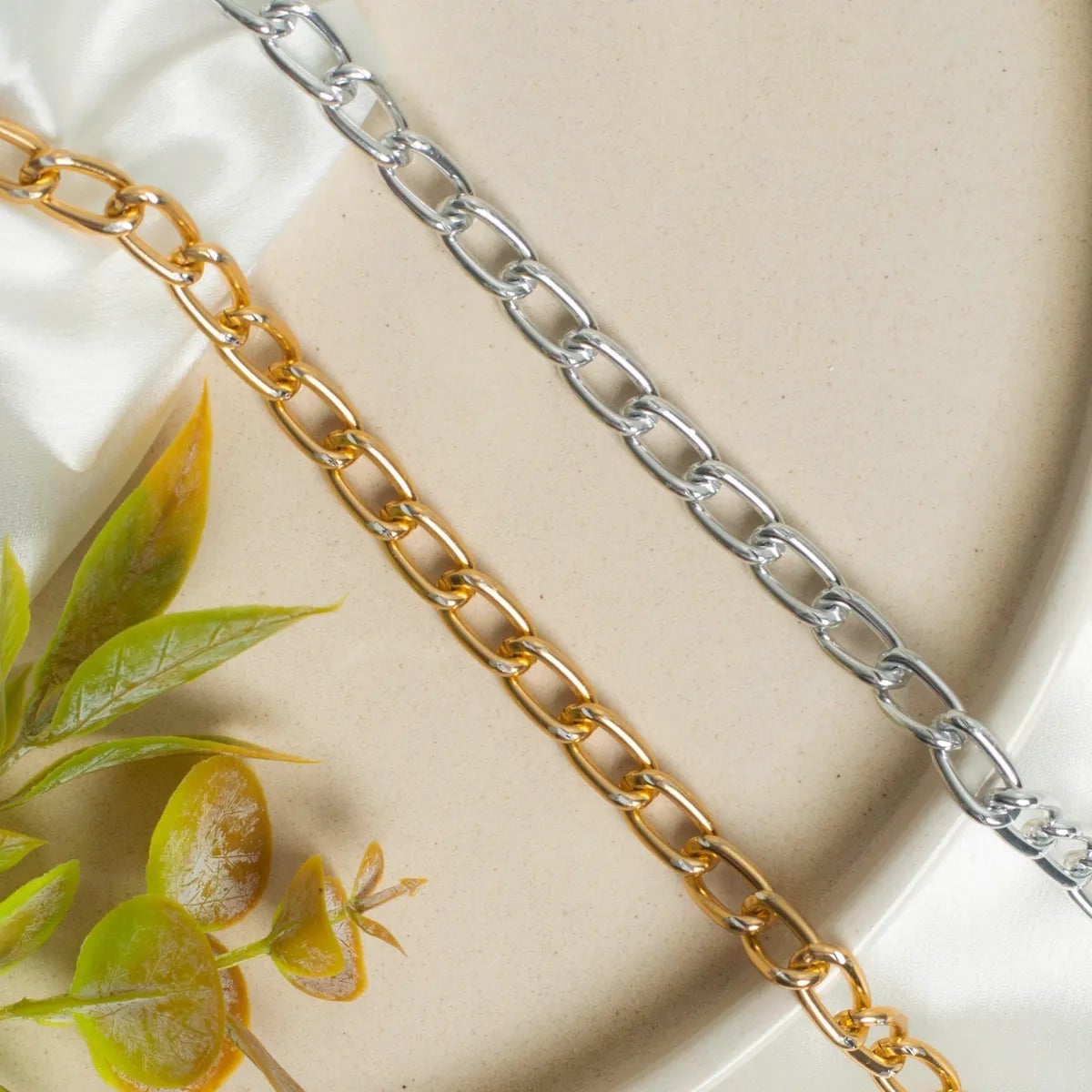 Aluminium Size 8 Mm Width 1 Meter Chain Women Bulk