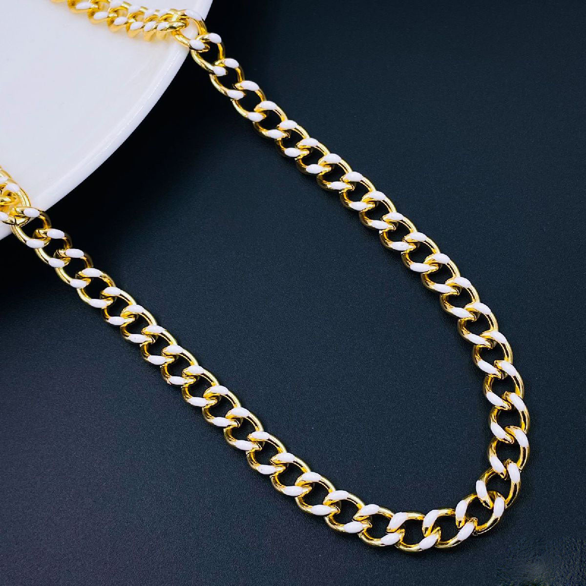 Curb Enamel 18K Gold Plated White Copper Necklace Chain For Women Main image