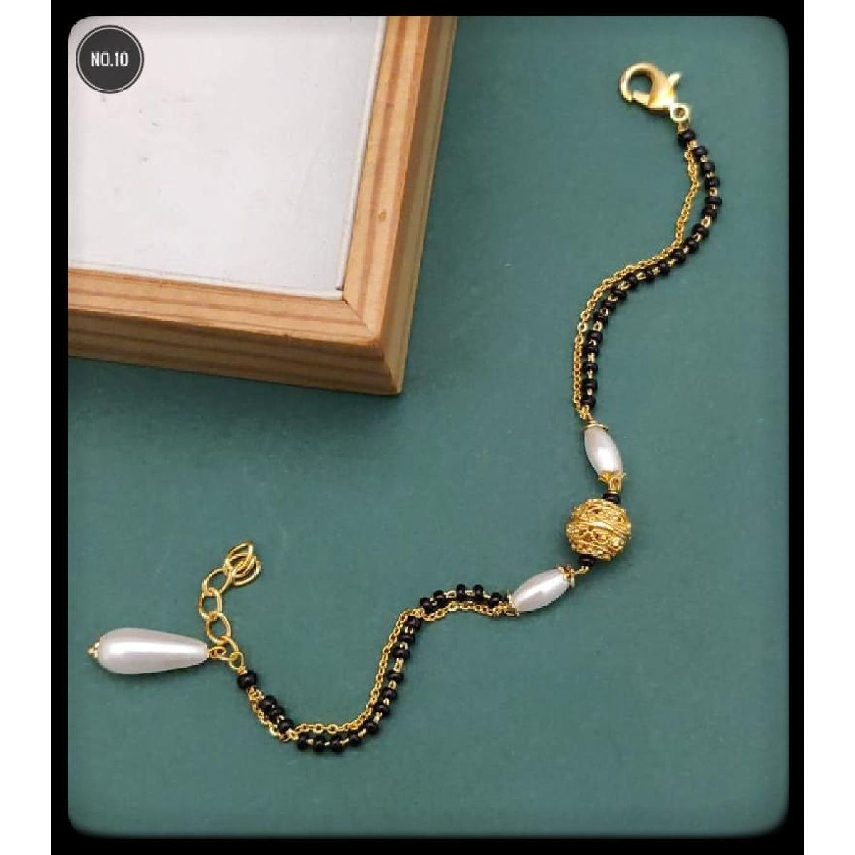 Oval Pearl Beads Dual Layer Filigree Gold Black Hand Mangalsutra Bulk Main image