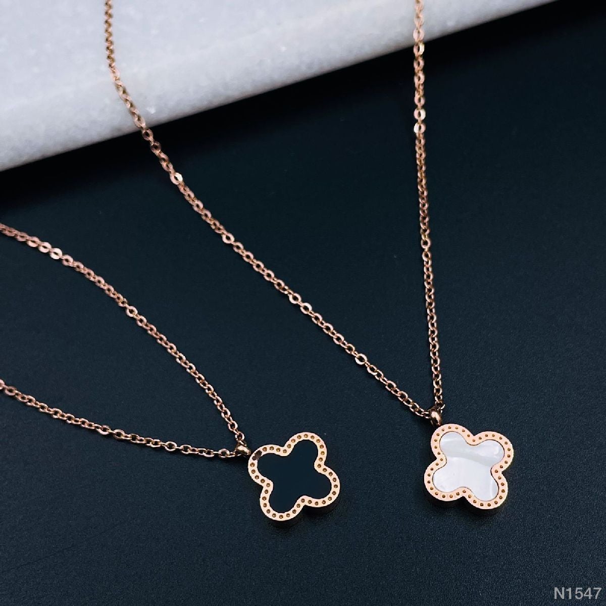 Clover Flower Black White Rose Gold Stainless Steel Necklace Pendant Chain Women Main image