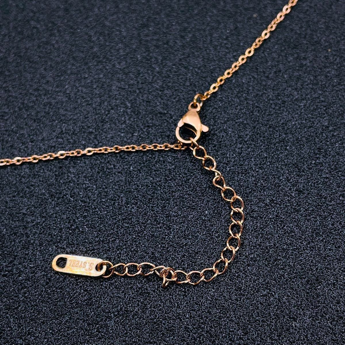 Clover Flower Black White Rose Gold Stainless Steel Necklace Pendant Chain Women
