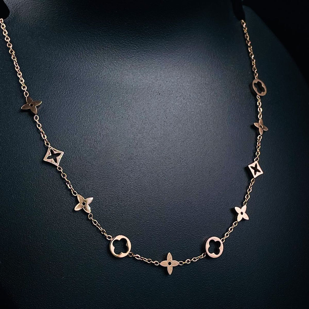 Round Star Gold Clover Stainless Steel Necklace Pendant Chain Bulk