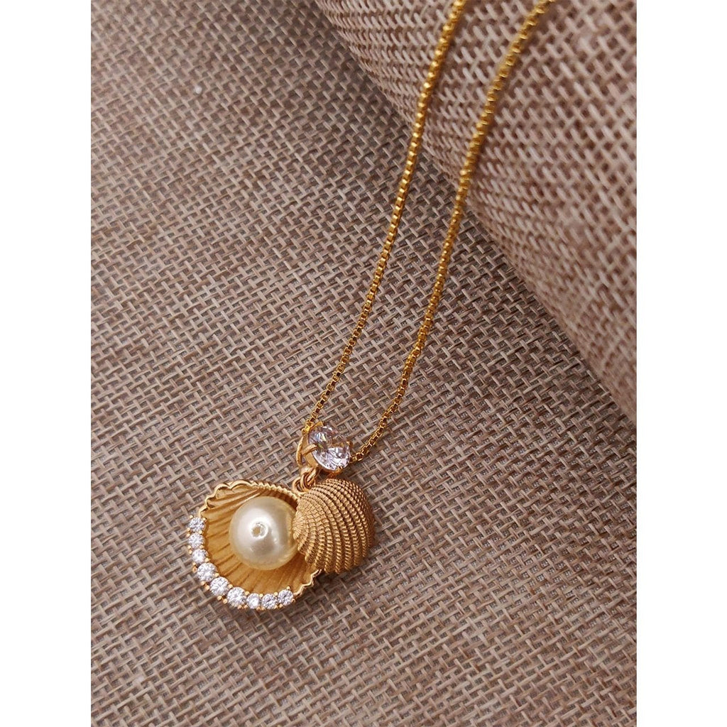 Shell Pearl Gold Copper Pendant Necklace Chain For Women Bulk