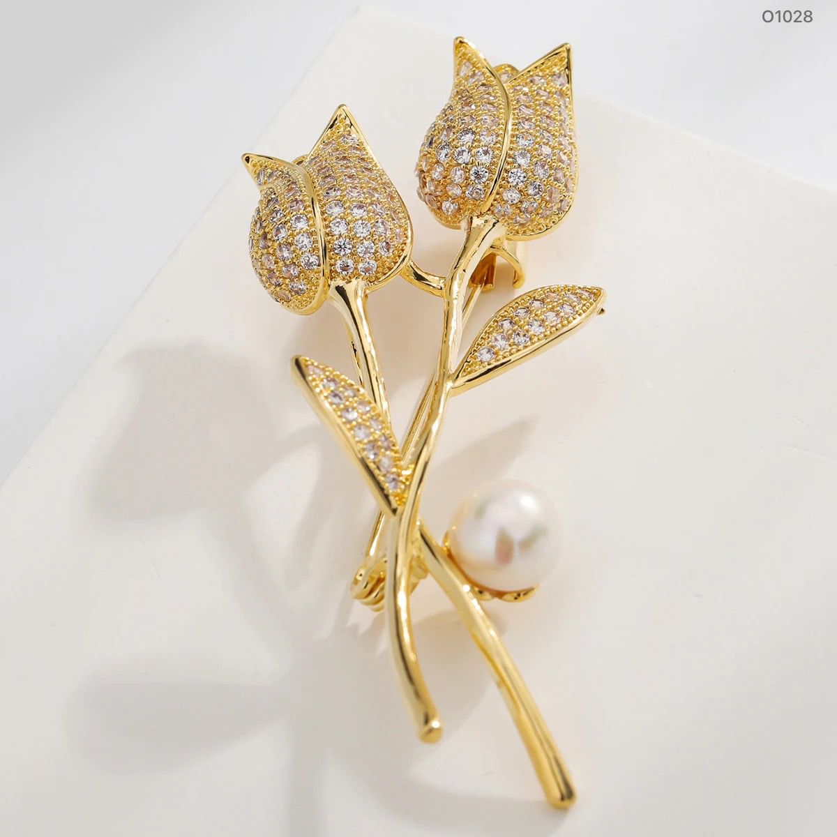 Twin Tulip Flower Cubic Zirconia 18K Gold Anti Tarnish Brooch Bulk Main image