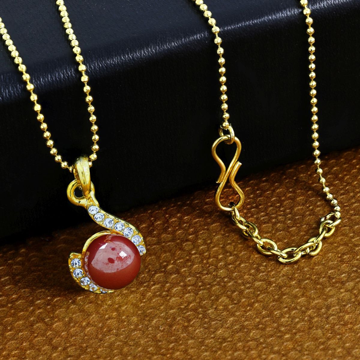 Daily 18K Gold Pink American Diamond Pearl Necklace Pendant Chain Main image