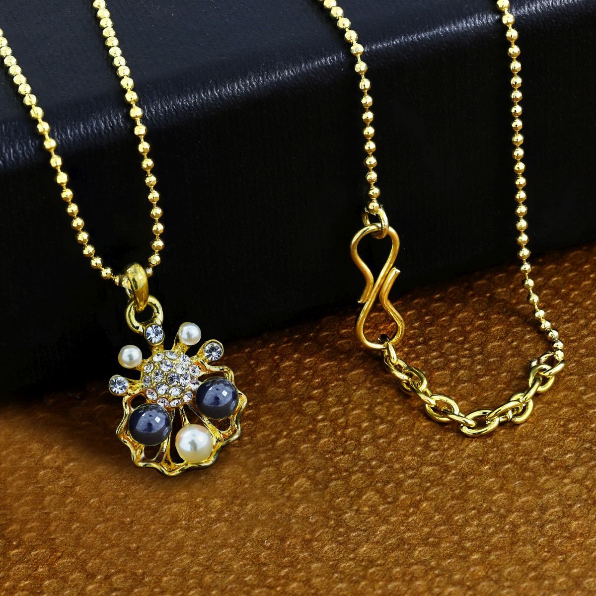 Floral 18K Gold American Diamond Pearl Necklace Pendant Chain Bulk Secondary image