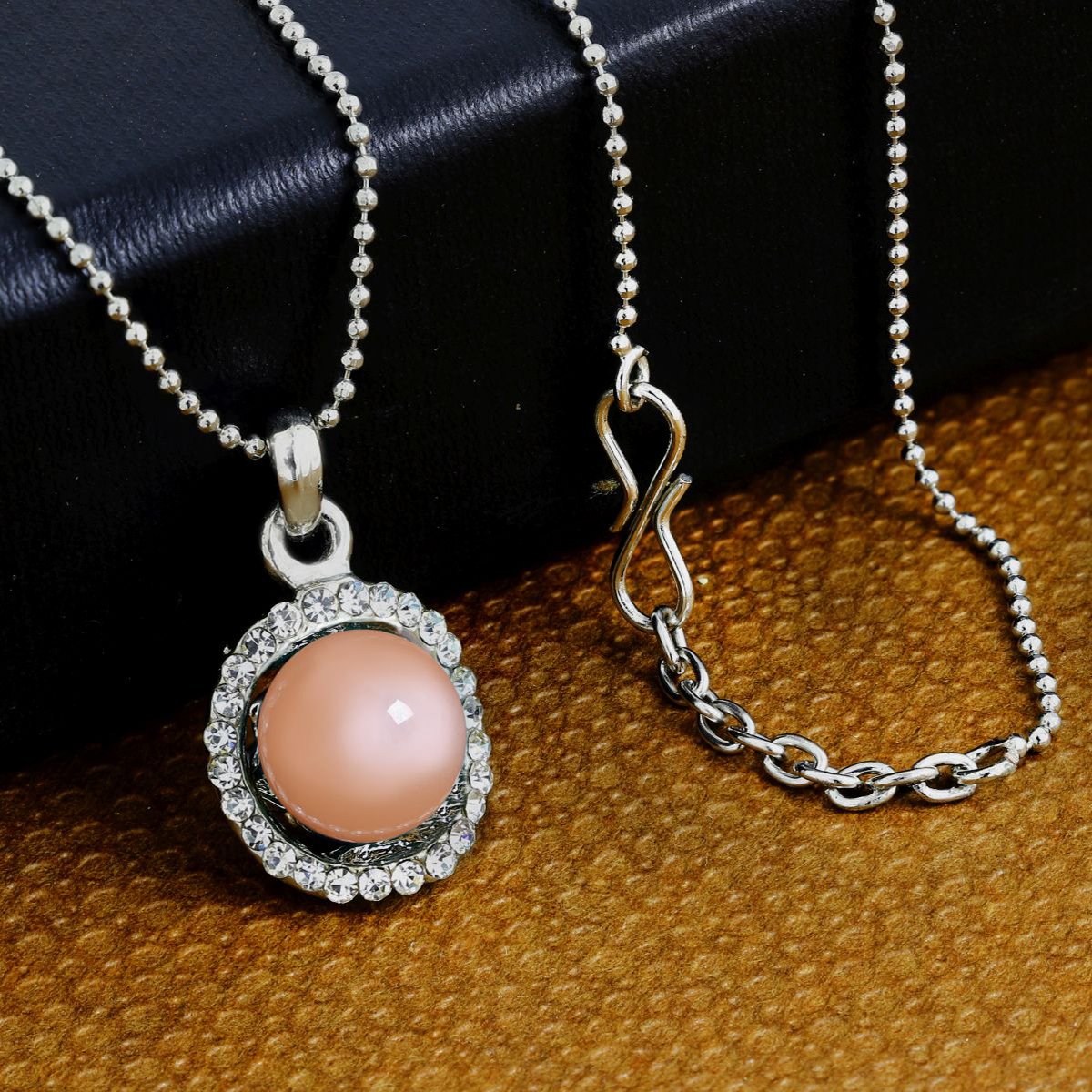 Trendy Gold Plated American Diamond Pearl Necklace Pendant Chain Bulk Main image